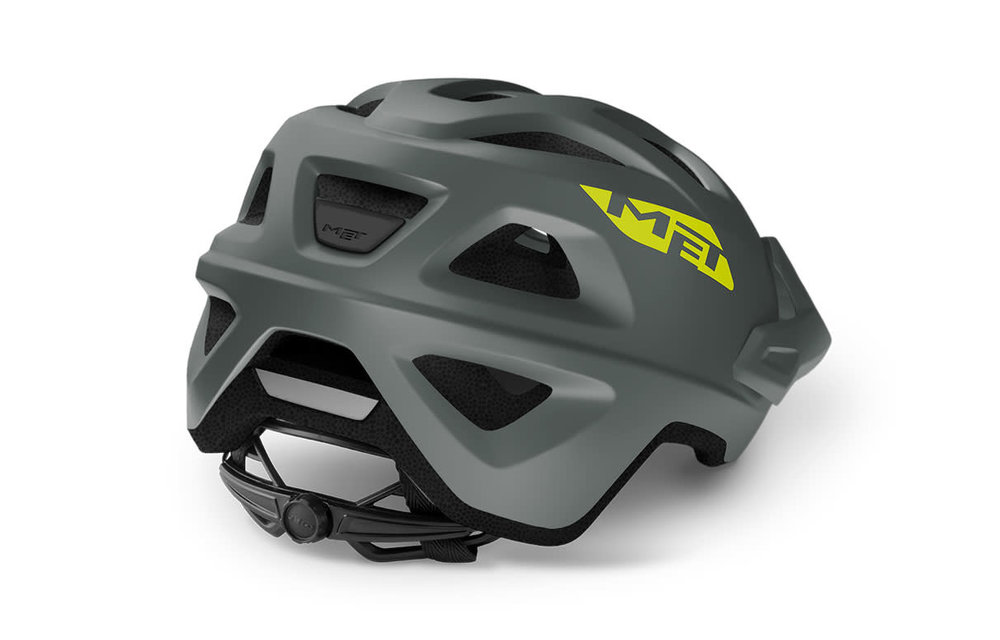 Met Casco Echo