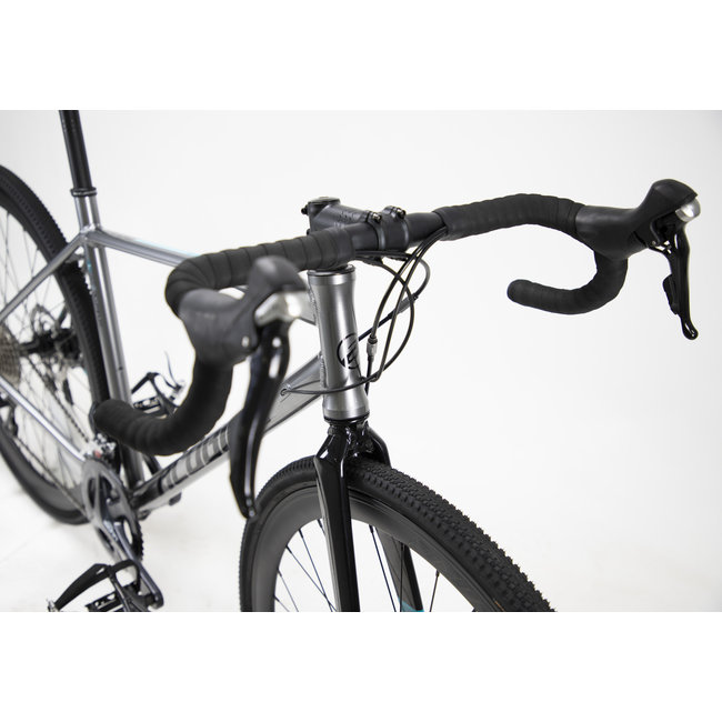 Bicicleta Alubike Revel Silver Sora