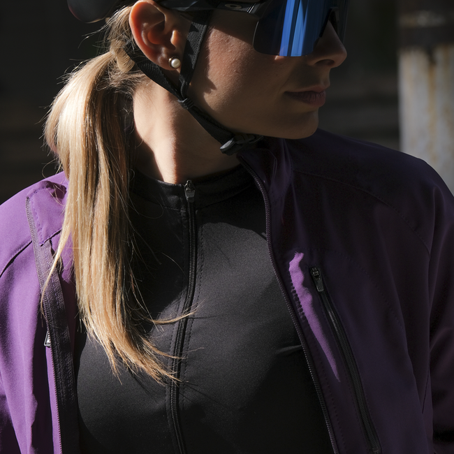 Aphesis Chamarra Rompevientos Atmos Mujer