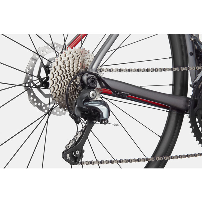 Bicicleta Cannondale Caad 13 Disc Tiagra