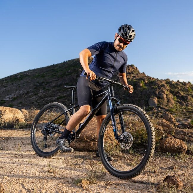 Bicicleta Alubike XTA 1.0  Cues 1x10 Negro