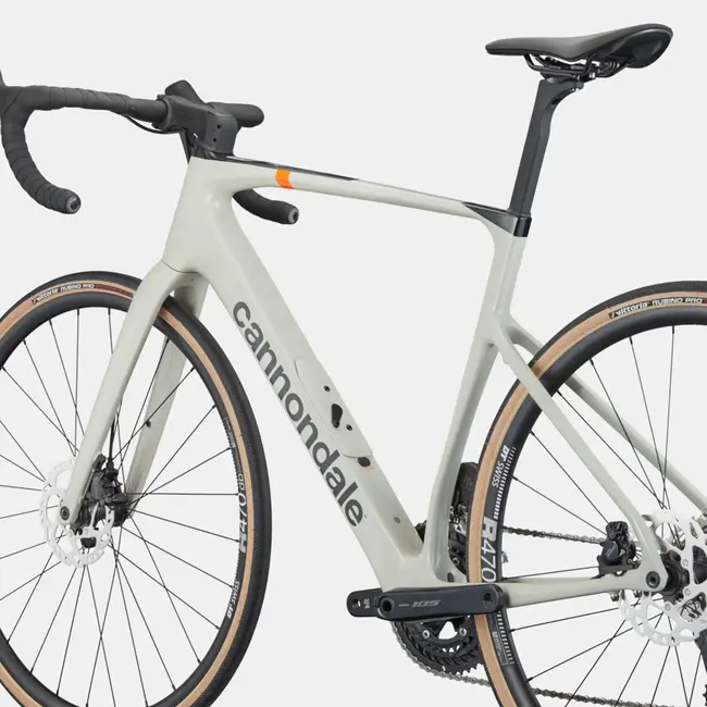Bicicleta Cannondale Synapse 4 Carbon Chalk