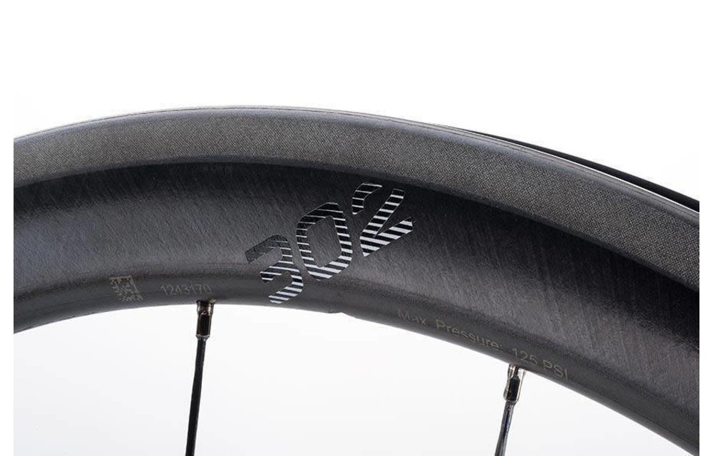 Bicycle Wheel Zipp 302 Black Zipp 303 S Carbon Tubeless Disc Road
