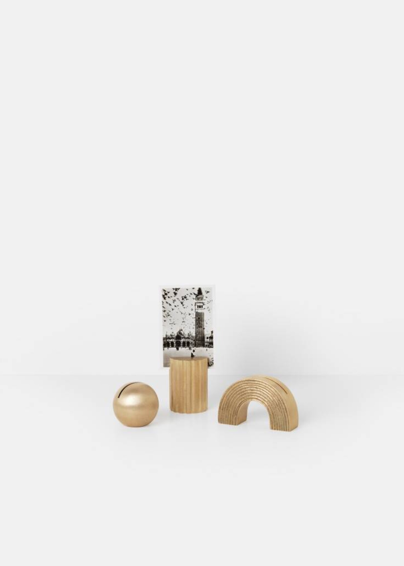 Ferm Living Card Stand - Brass - Sphere