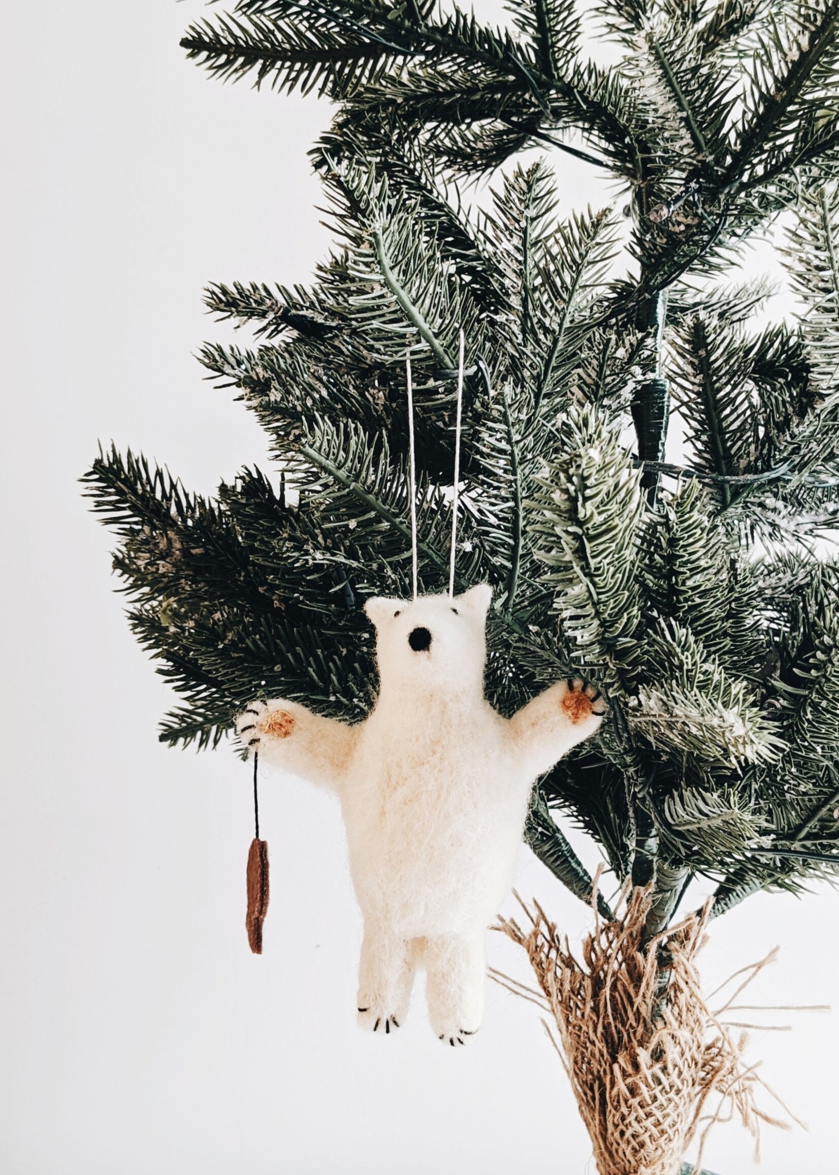Polar Bear w/Fish Ornament