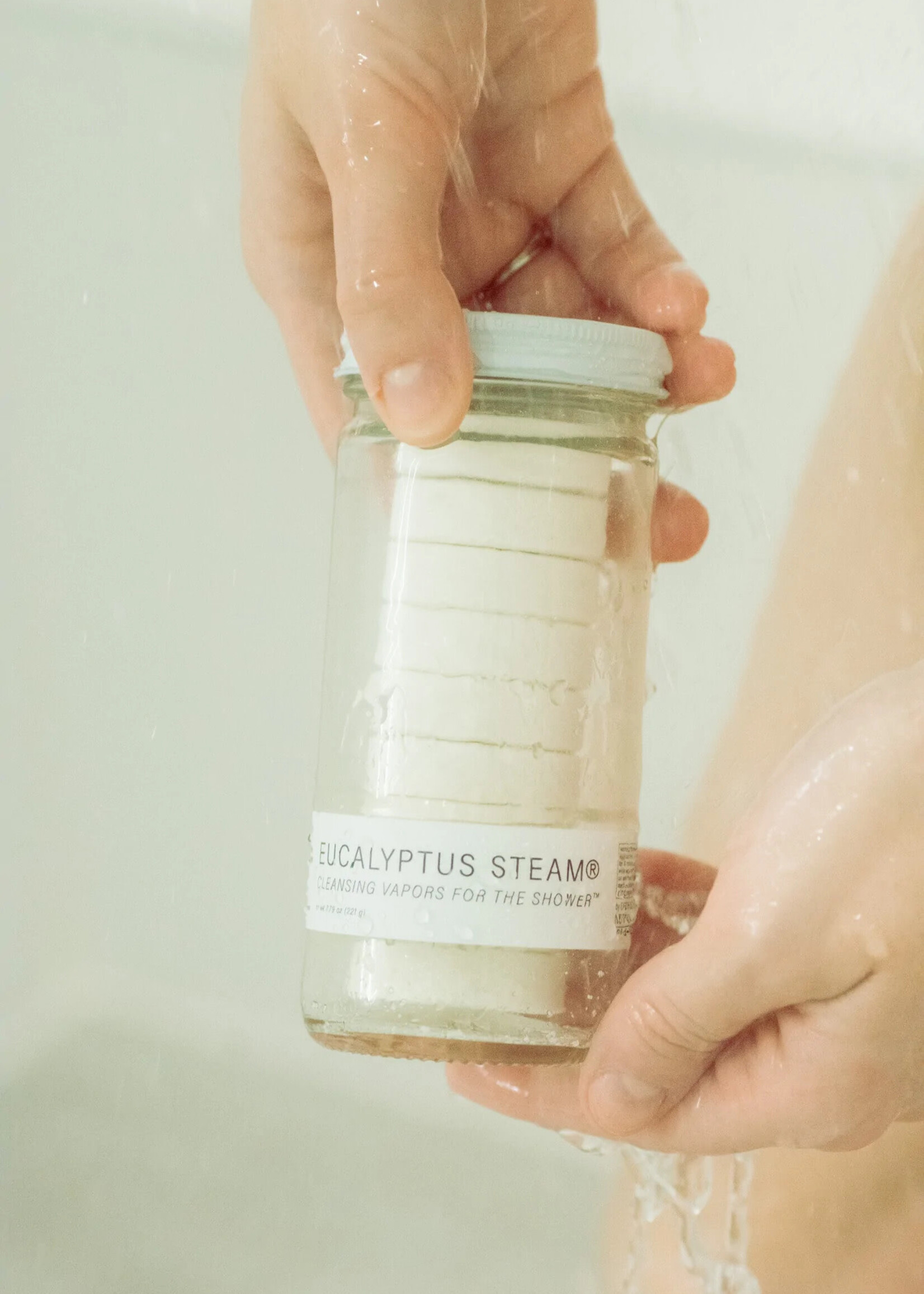 Eucalyptus Steam® Cleansing vapors for the shower