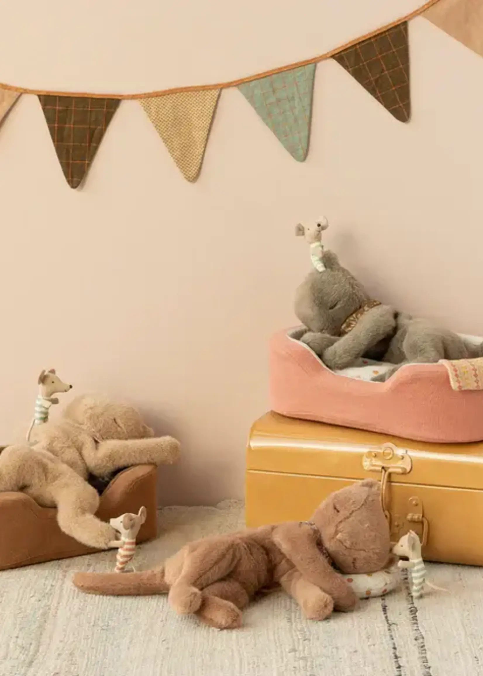 Plush Kitten - Medium (Choose Color)