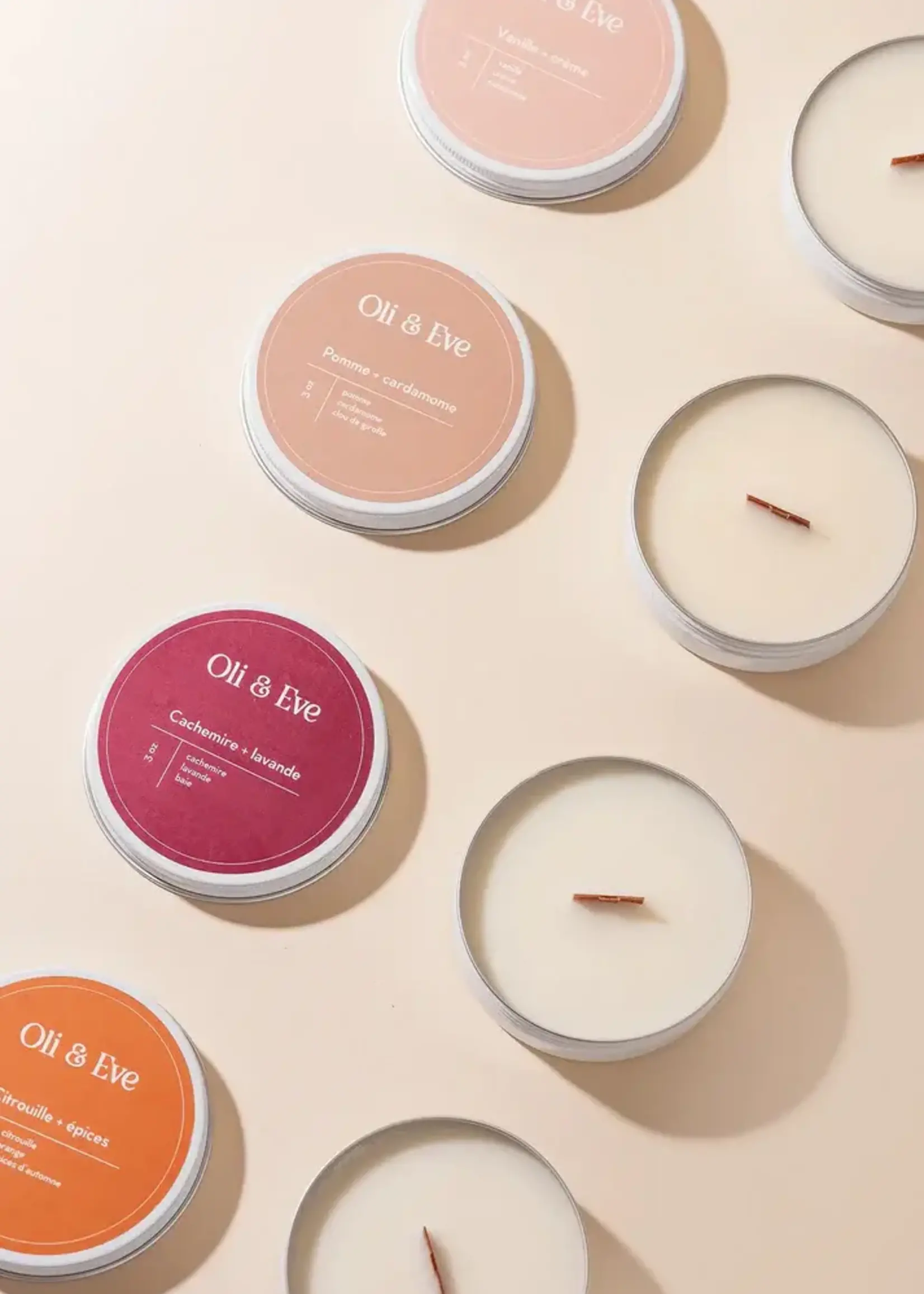 Oli & Eve Bougie Parfumée - Pomme & Cardamome 3oz