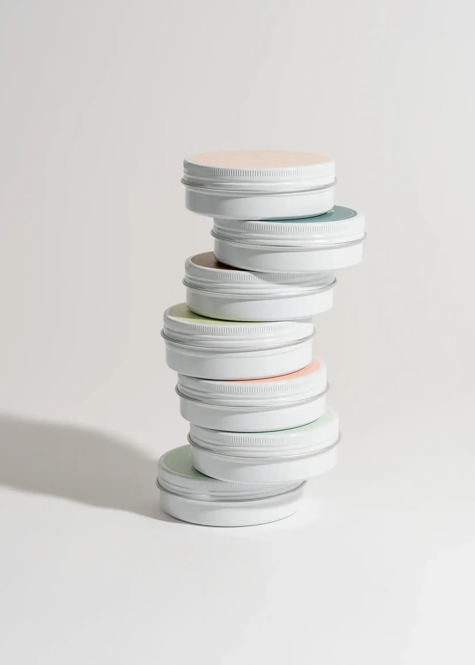 Oli & Eve Scented Candle - Blackberry & Rhubarb 3oz