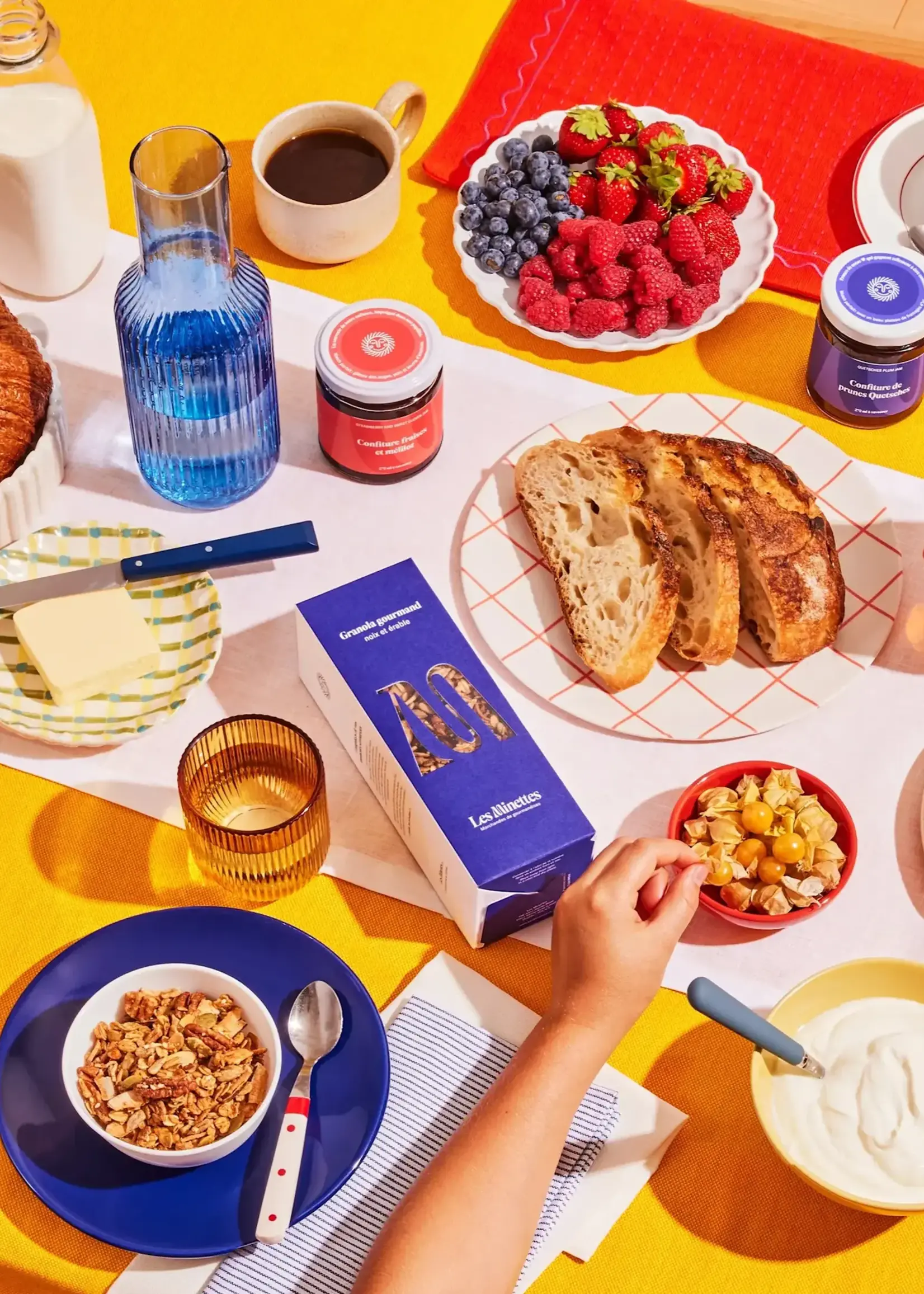 Les Minettes Sea Salt and Sweet Clover Caramel