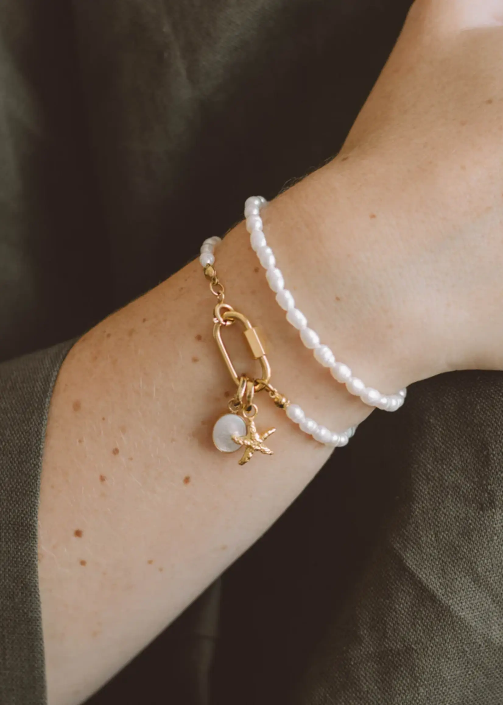 Ken & Jame Pearl Charm Bracelet