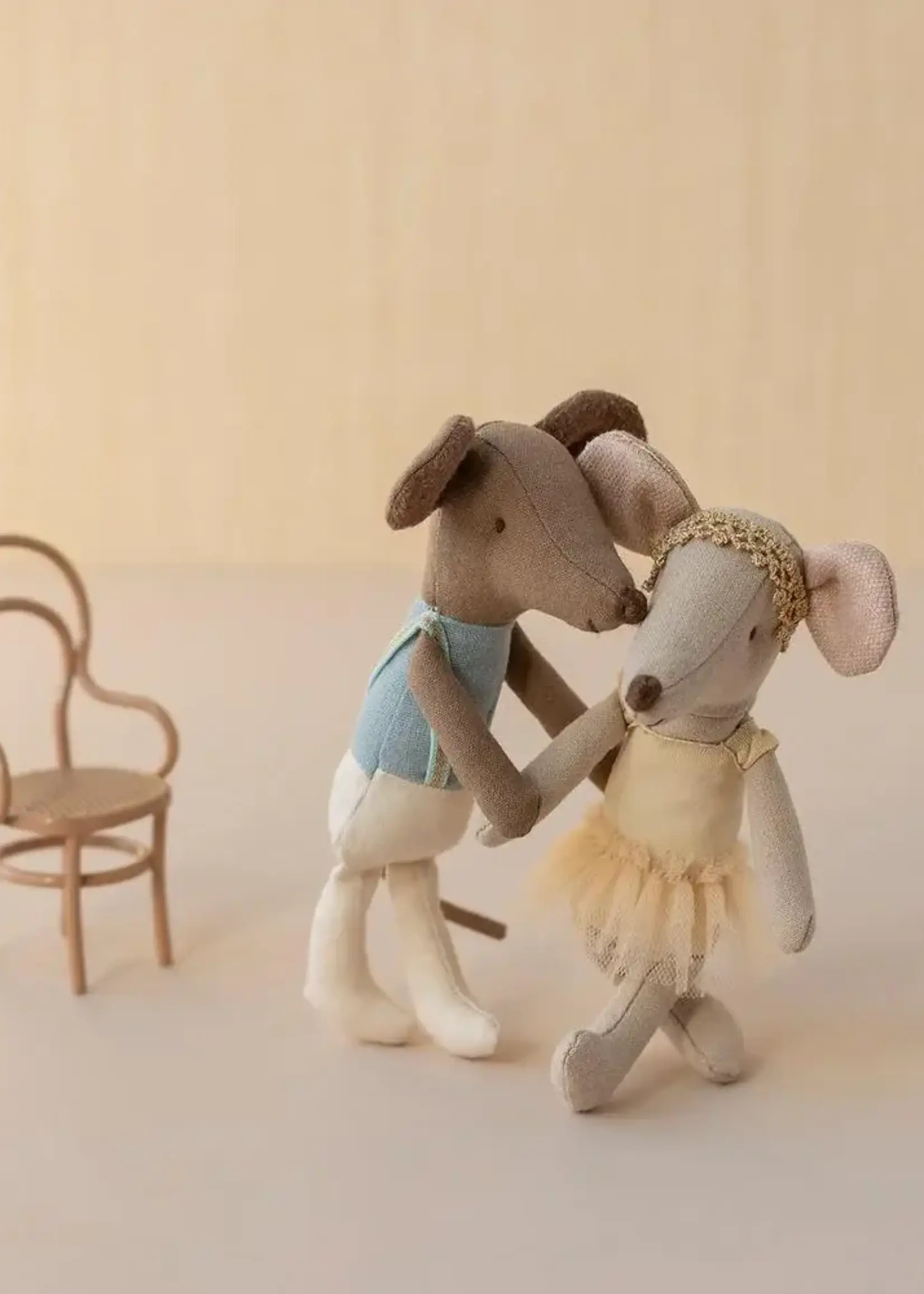 Ballet Dancer Mouse, Big Sister