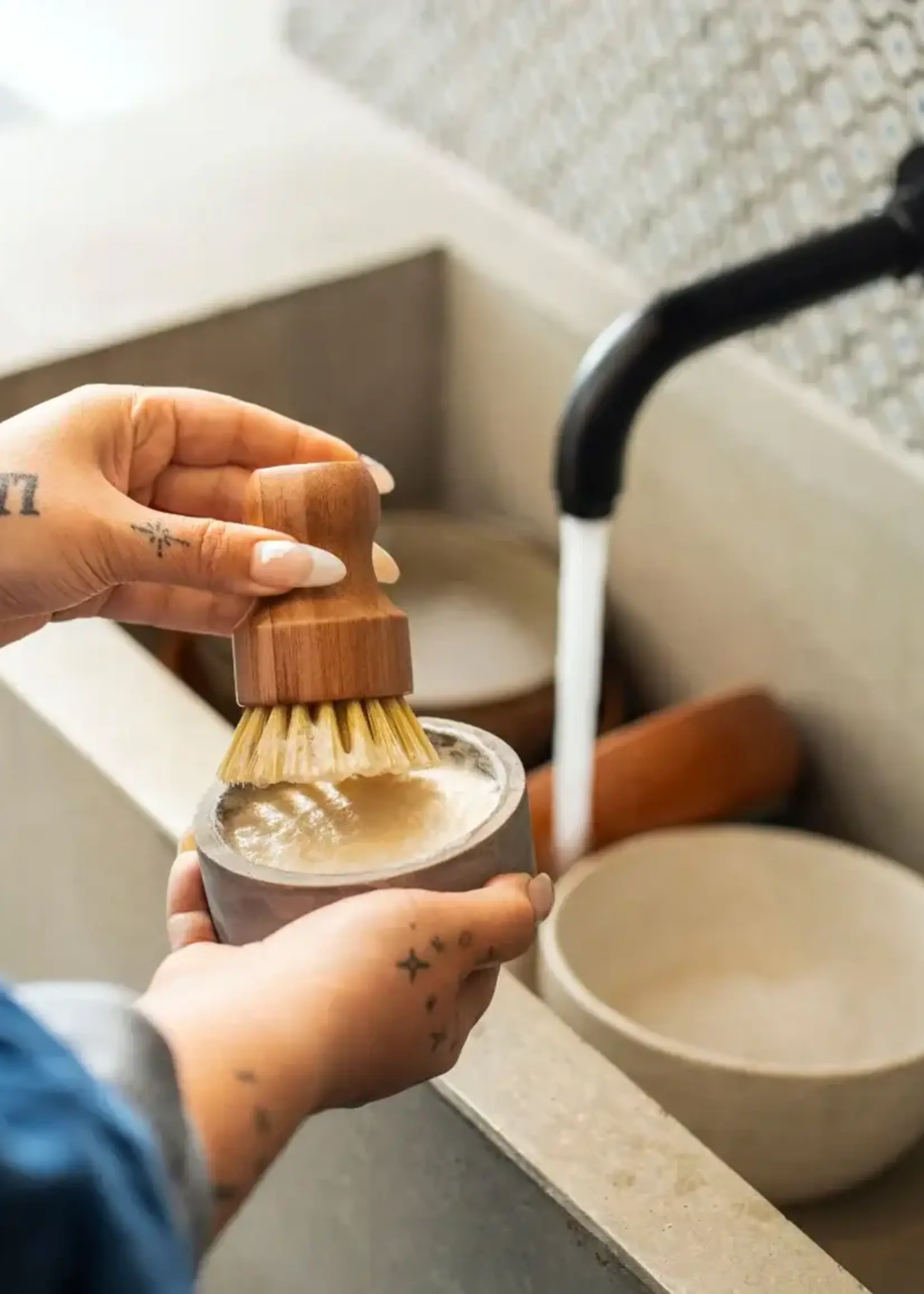 La Belle Excuse Cake Savon à Vaiselle