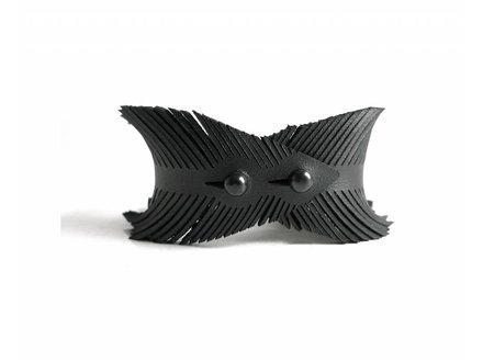 Plumeria bracelet - Black