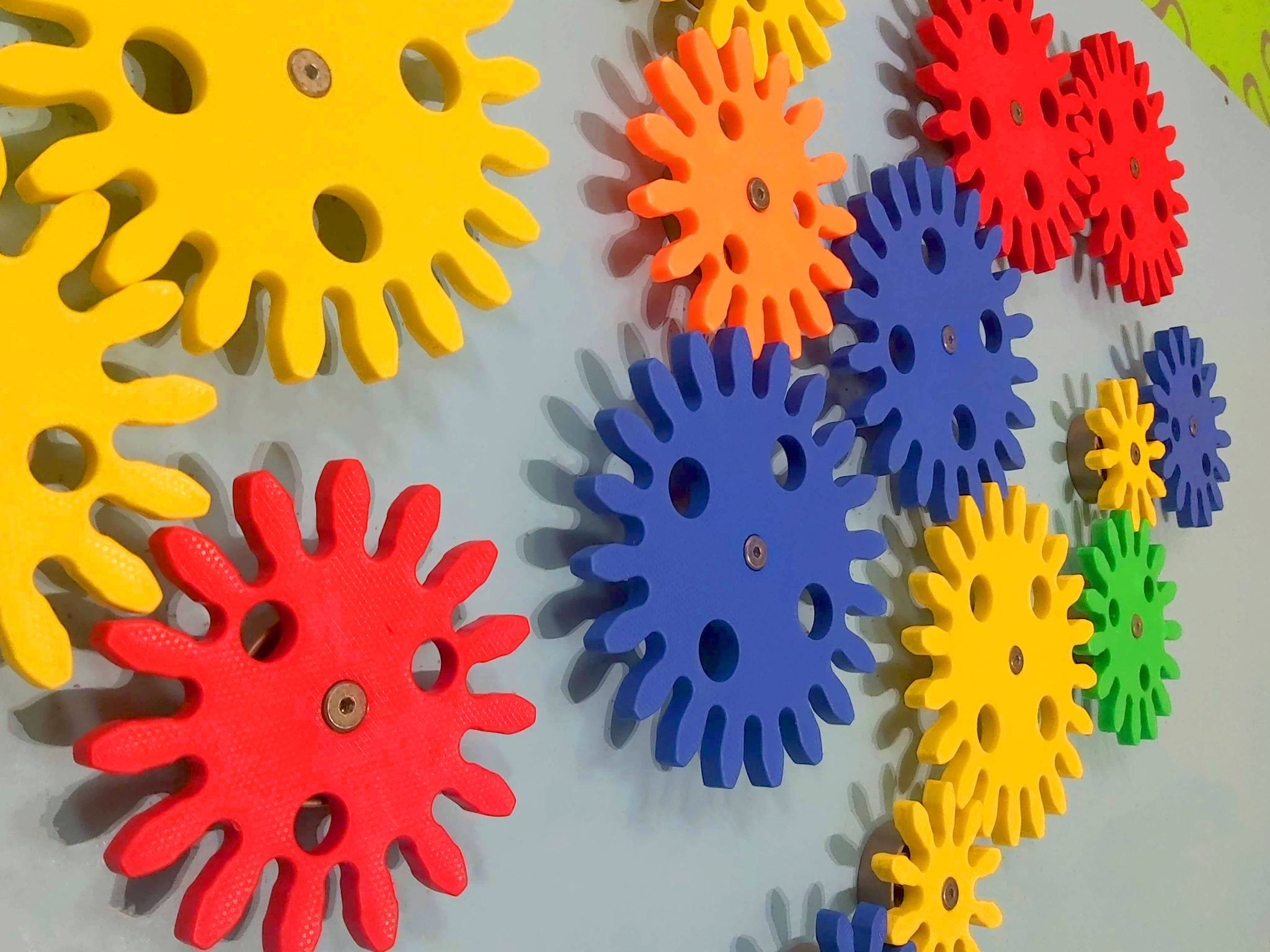 Magnetic hot sale cogs toy