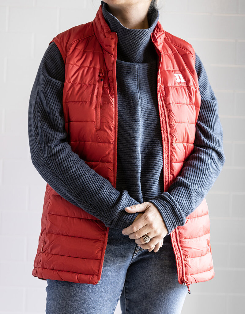 WOMEN'S RED PUFFER VEST