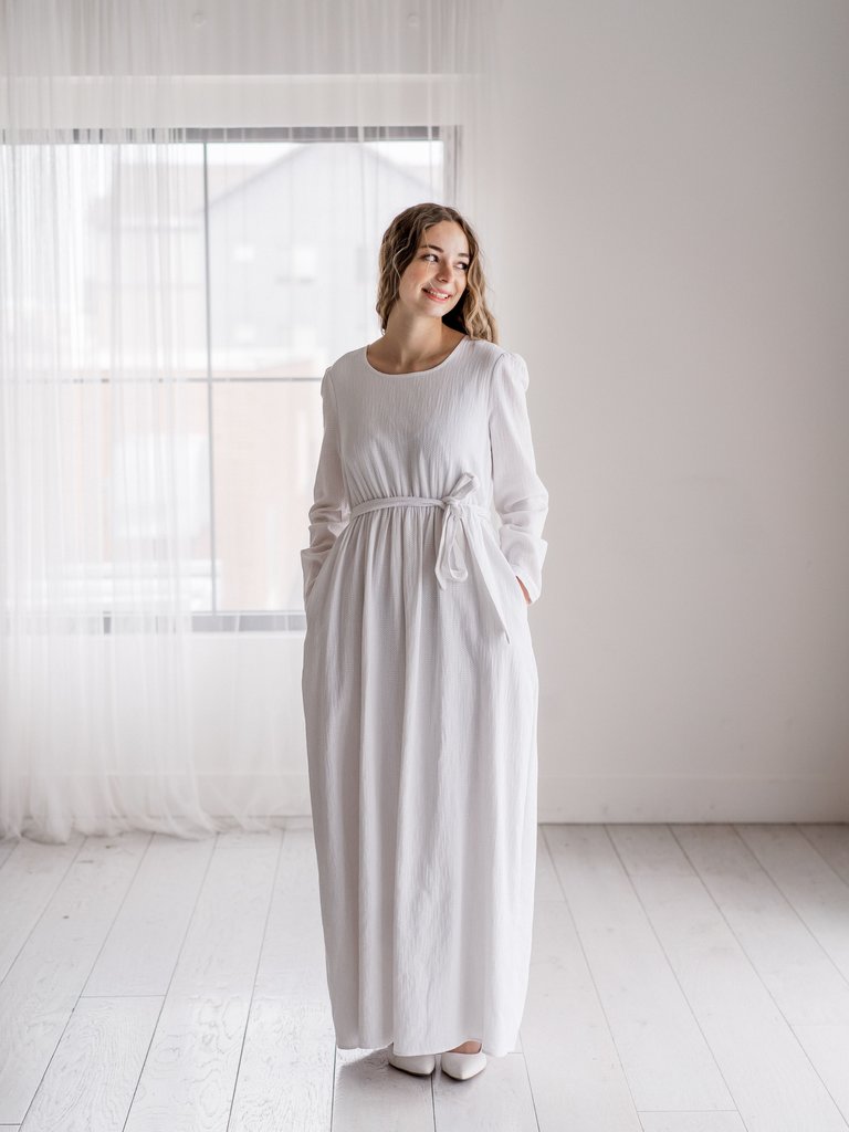 the white dress shop