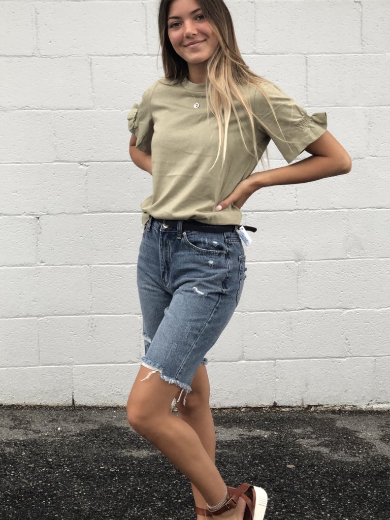 boyfriend jeans short