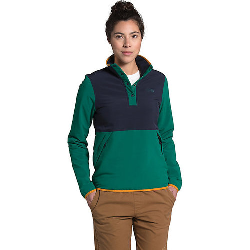 North Face Women's Mountain Sweatshirt Pullover 3.0 North Face Women's Mountain Sweatshirt Pullover 3.0