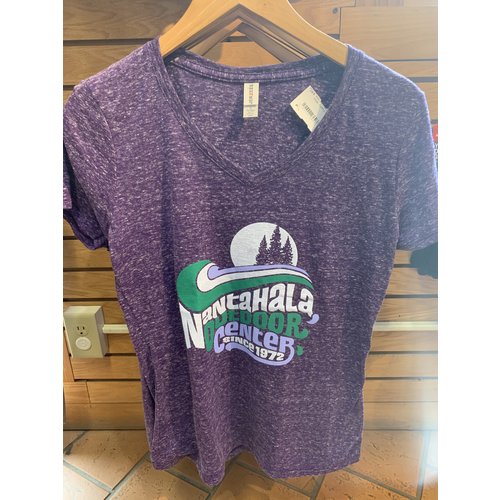 NOC Retro Wave Ladies V-neck NOC Retro Wave Ladies V-neck
