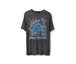 L.G.B. ライオングラフィックプリント Tシャツ il_340x270.5172390758_6bna.jpg