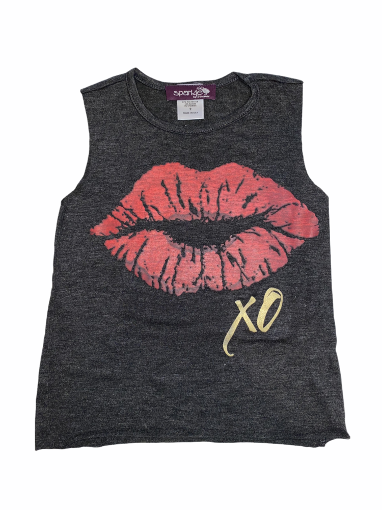 Sparkle by Stoopher Stoopher Lips XO Muscle Tee
