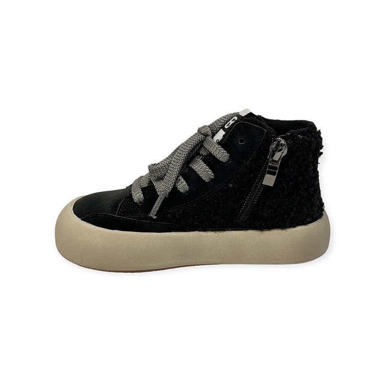 CALAKIDS XO Faux Sherpa High Top Star Sneaker