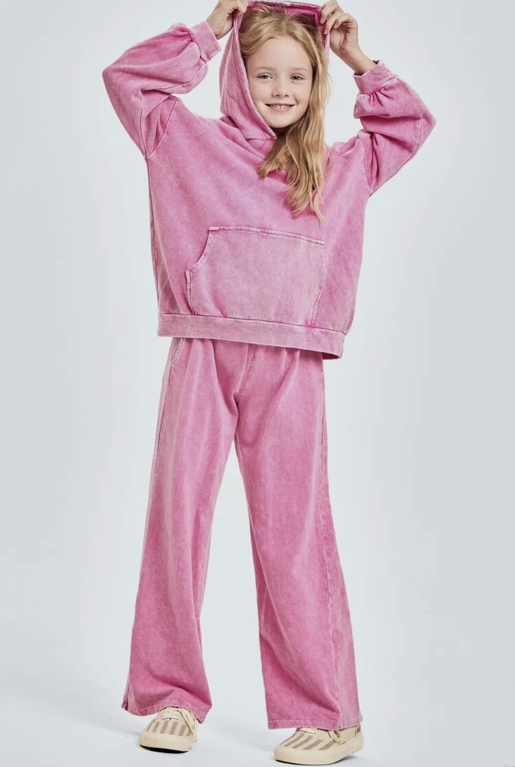 Good Girl Oversized Mineral Wash PO Hoodie