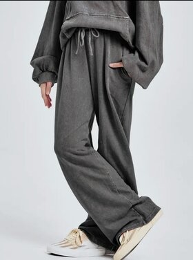 Good Girl Mineral Wash Wide Leg Sweatpant