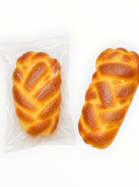 CALAKIDS XO Bread Slow Rise Squishy