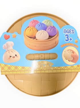 CALAKIDS XO XXXL Mystery Dumpling Squishy