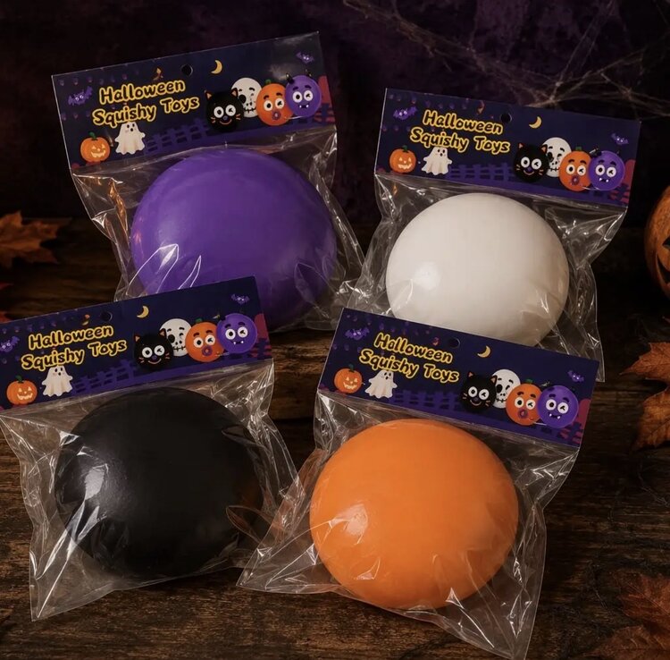 CALAKIDS XO Halloween Smush Face Squishy
