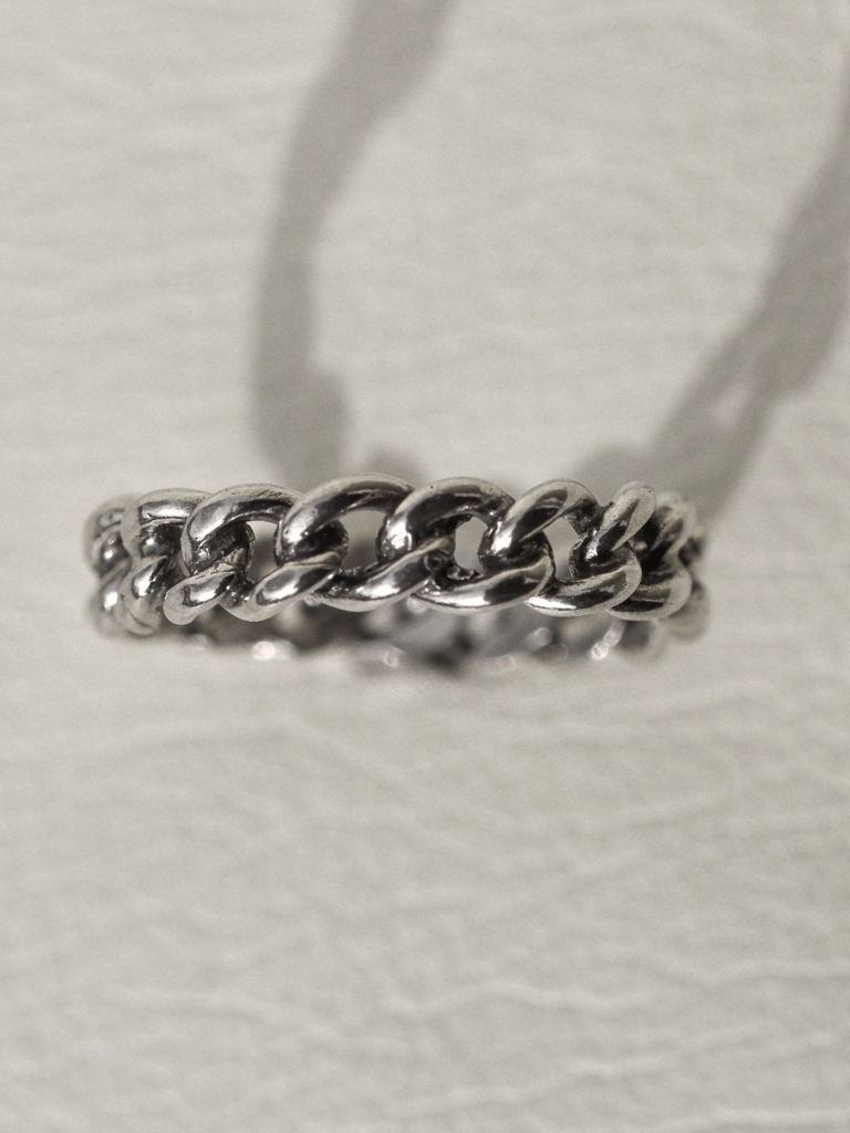 Small Curb Chain Ring