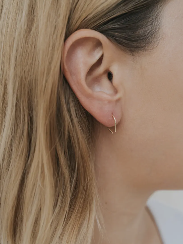 Horseshoe Minimalist Earrings