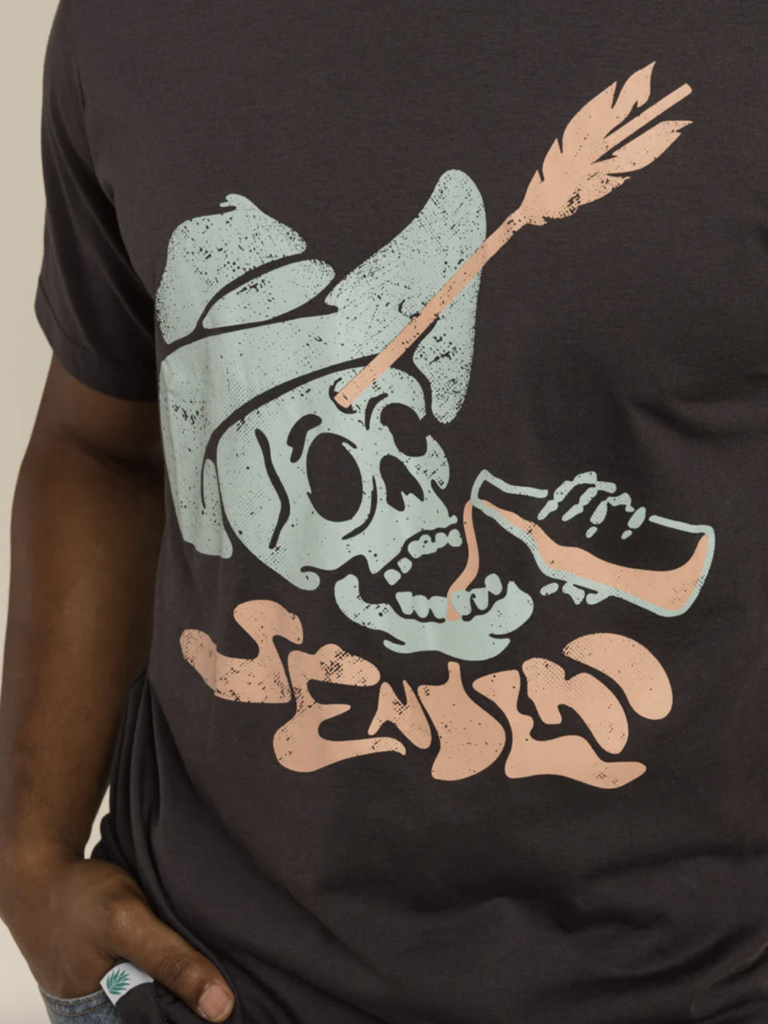 Tiro Muerto T-Shirt