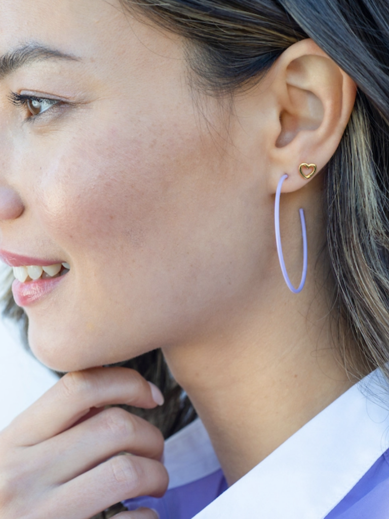 Heart Outline Studs - Gold