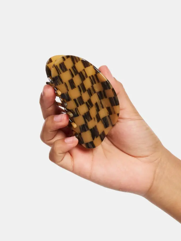 Checker Claw