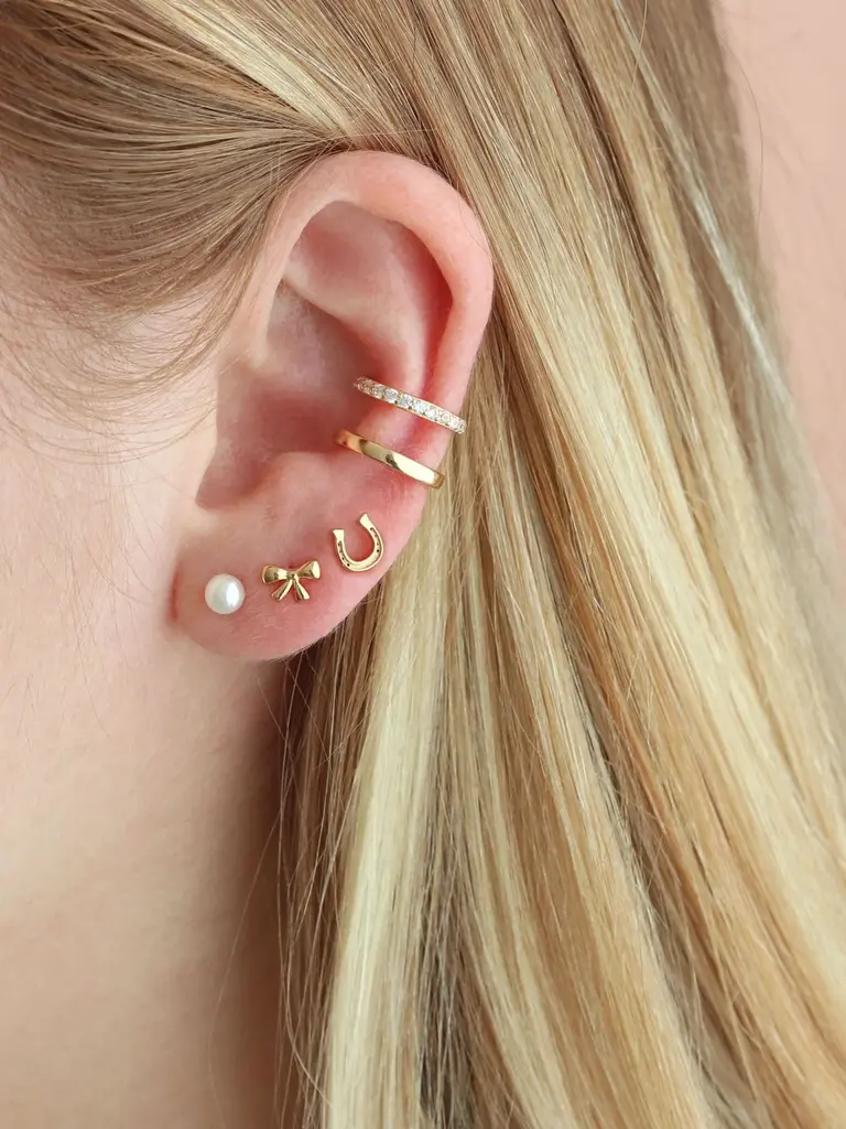 Bow Studs