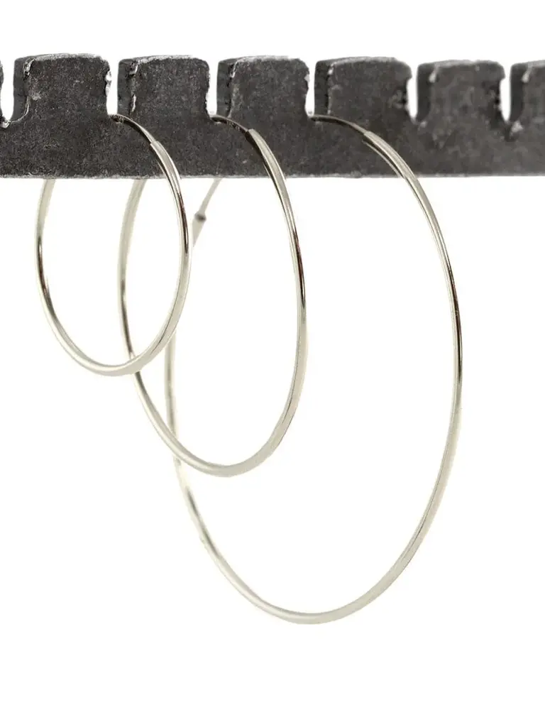 Featherweight Hoops - 25mm Silver