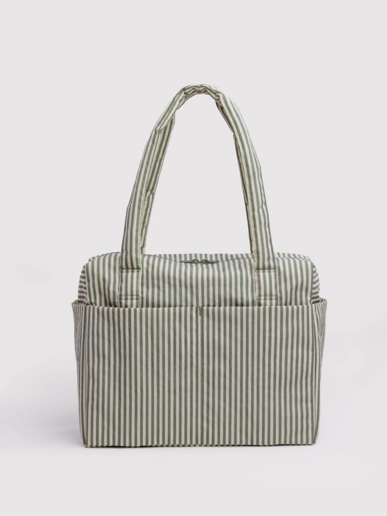 Small Cloud Carry-On