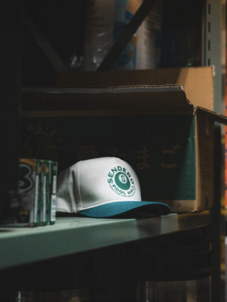 1423 - sendero Eight Ball Hat