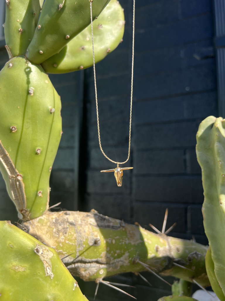 Longhorn Necklace - Gold