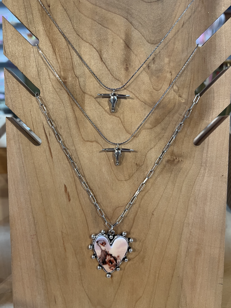 Longhorn Necklace - Silver