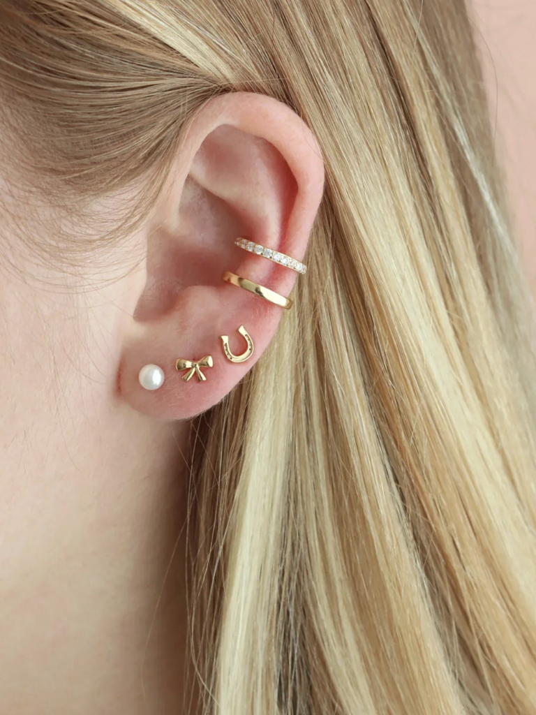 Pearl Studs - 18k Gold Vermeil