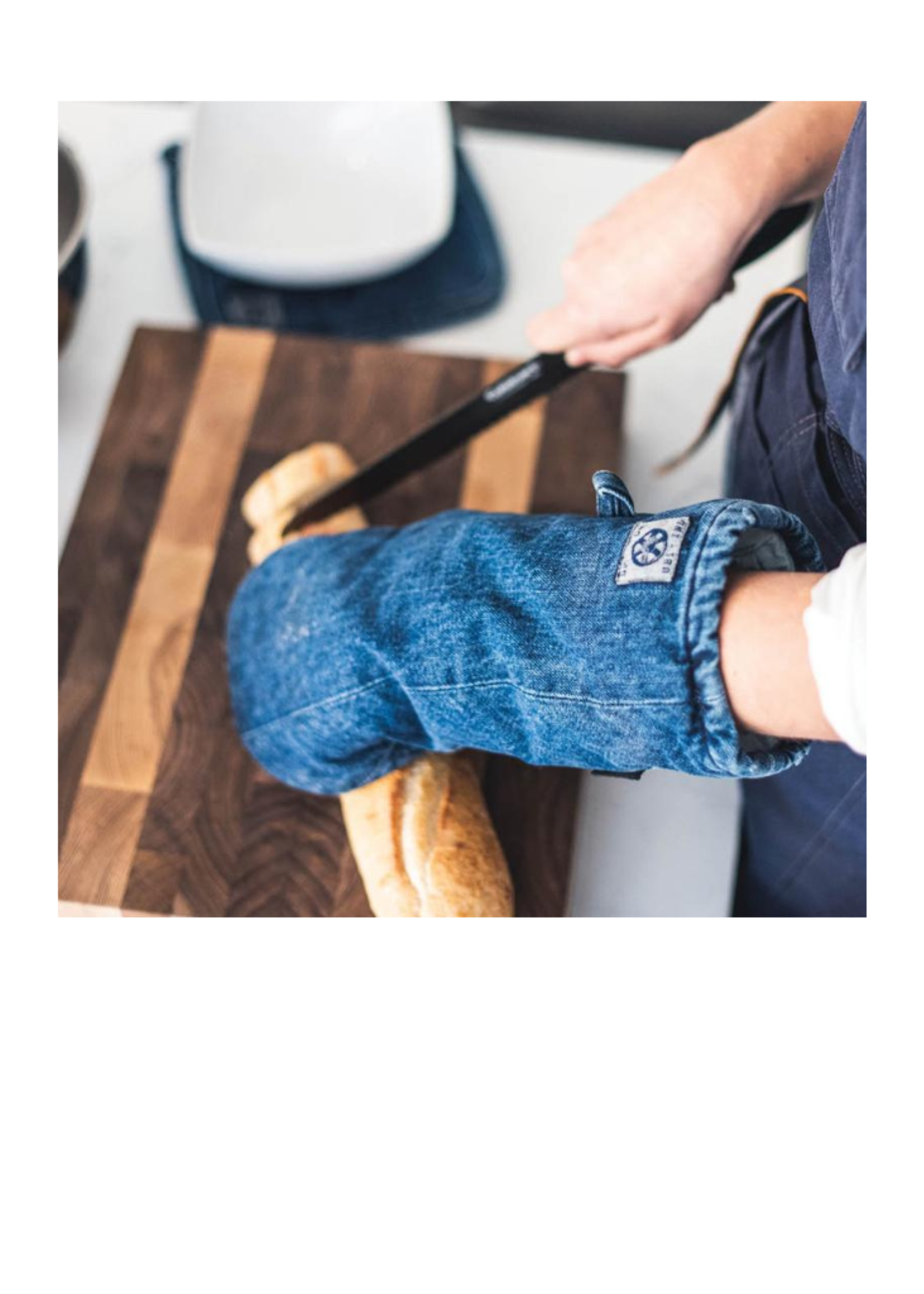 Mi Cocina Dual hand Oven Mitt in Raw Denim