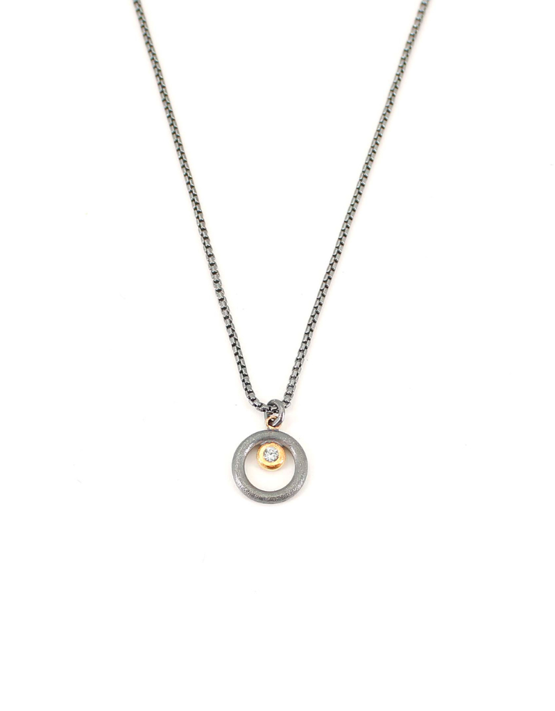 Joanna 06262415 SS, 18KG, Chain w/Circle Charm Gold Dot and
