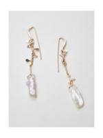 Zuzko Jewelry Zuzko Jewelry Sweet Pea Pearl Earrings