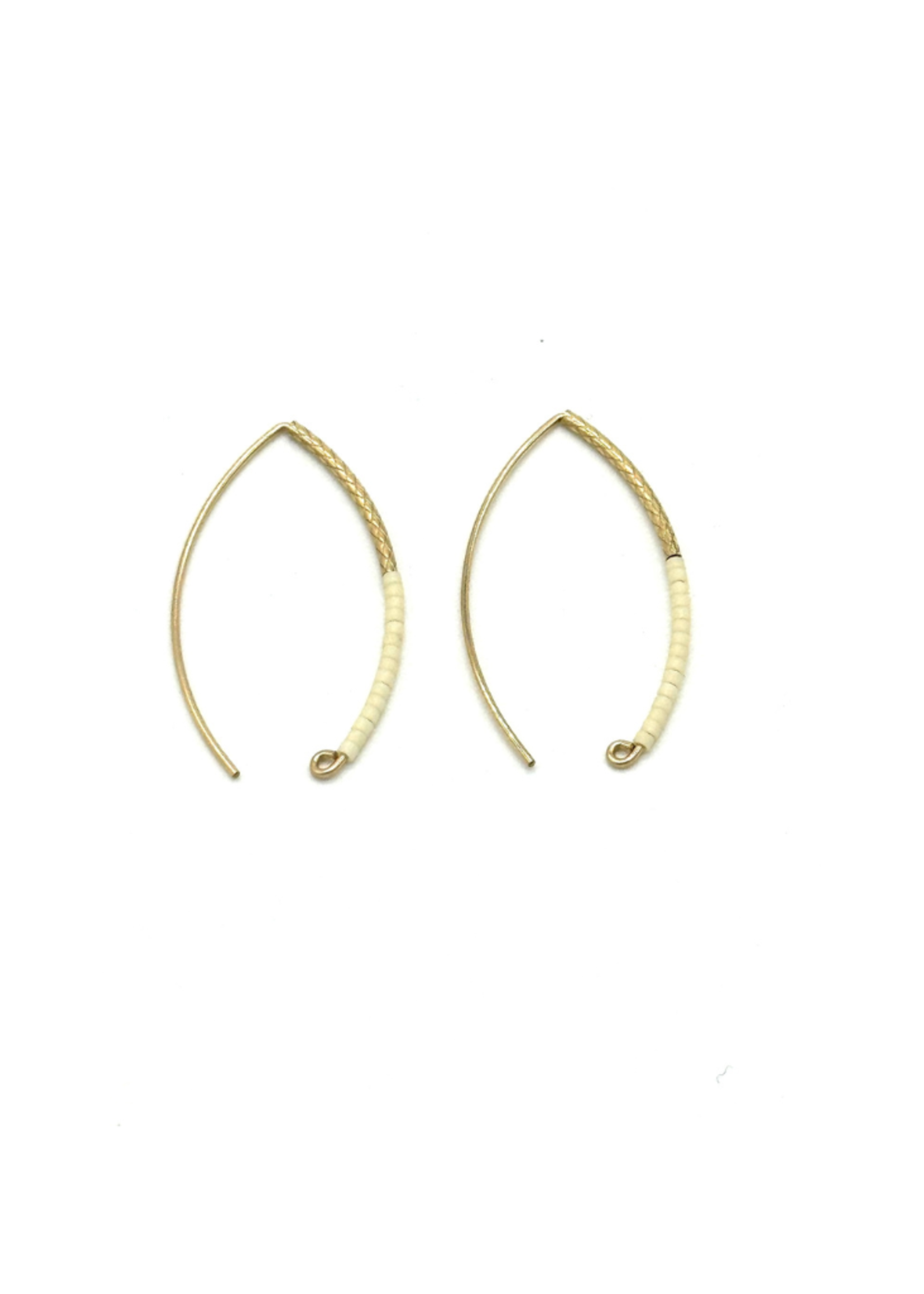 Suga Jewelry Suga Jewelry No. E056 Earrings l Ivory