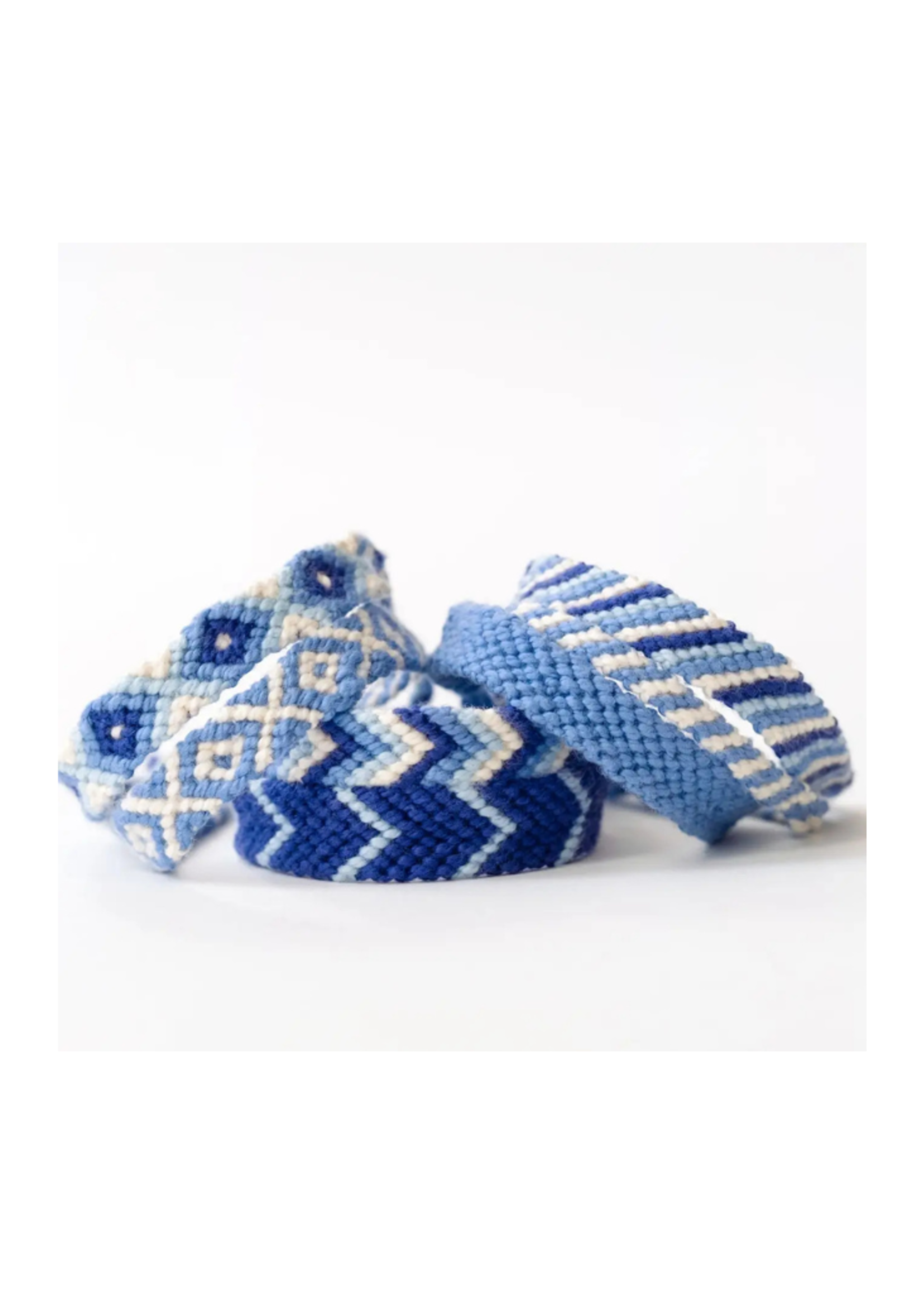 Zollie Zollie - Beginner Friendship Bracelet Kit - Makes 30+ Bracelets