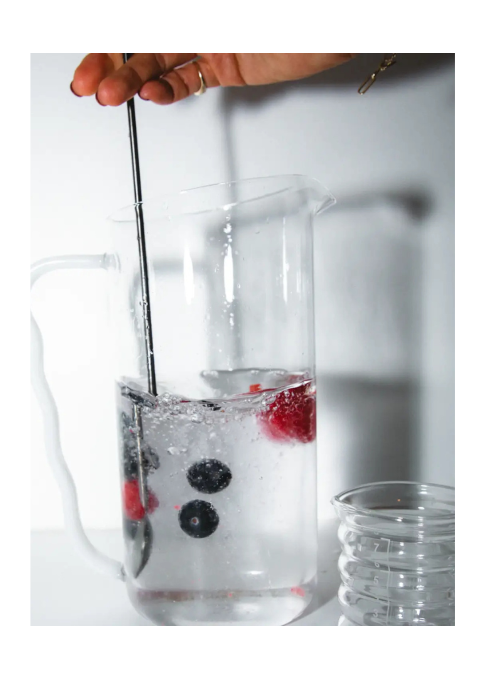 Material Material - The Cloud Pitcher Clear + White